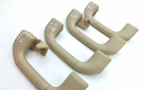 Mercedes-Benz E W212 Front interior roof grab handle A2048100051