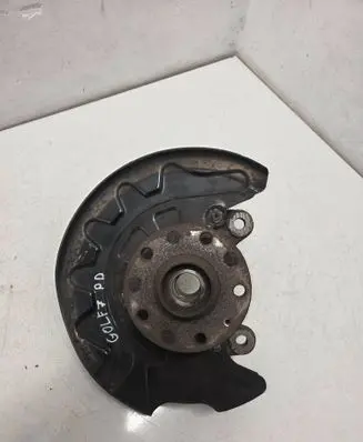 Volkswagen Golf VII Front wheel hub 