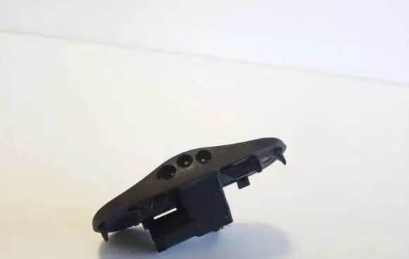 Windshield washer spray nozzle