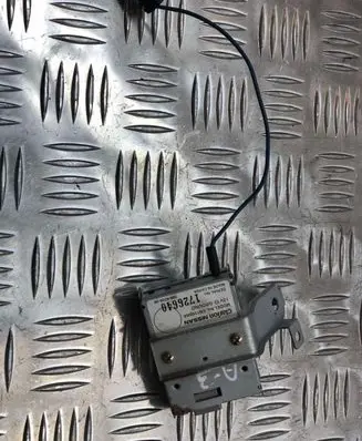 Nissan Pathfinder R51 Aerial antenna amplifier EN1165NA