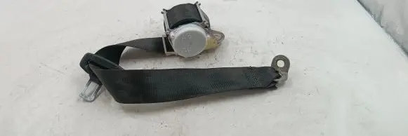 Audi A3 S3 8P Rear seatbelt 8P0857805 33054502