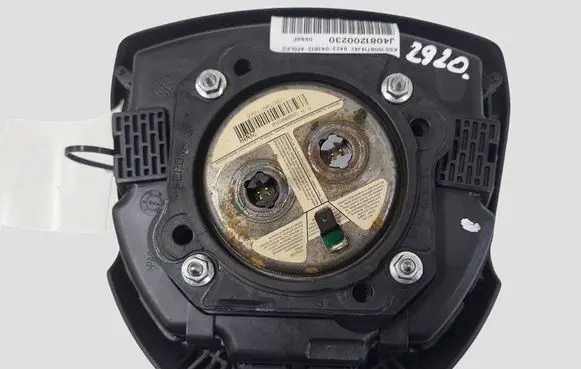 Jaguar XF X250 Steering wheel airbag 8X23043B13A 1008714J42 J4081200230