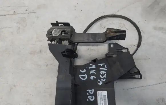 Ford Fiesta Front door lock 2S51B219A64BG