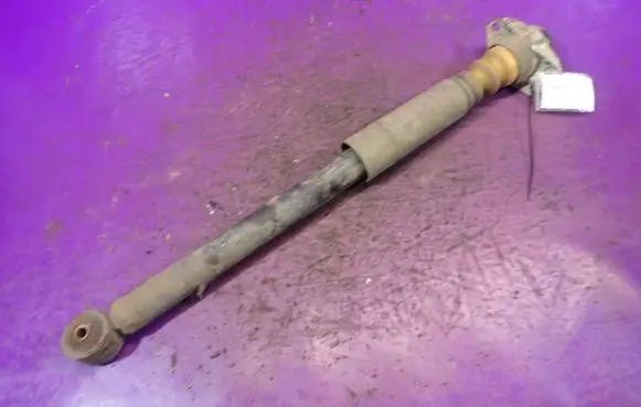 Skoda Fabia Mk2 (5J) Rear shock absorber/damper