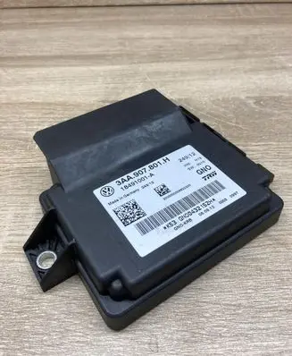 Volkswagen PASSAT B6 Hand brake control module 3AA907801H