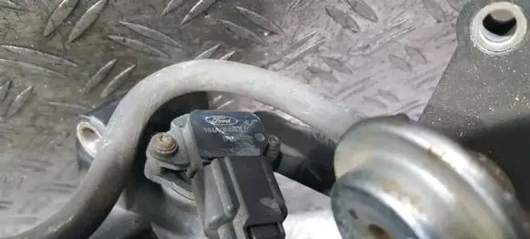 Ford Focus Air pressure sensor 1s4a9f479ba
