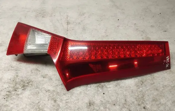 Volvo V70 Tailgate rear/tail lights 164392