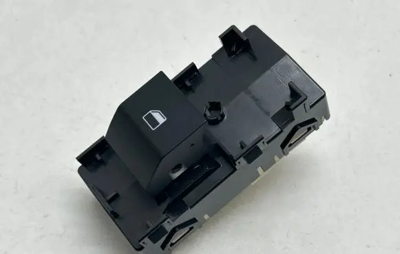 KIA Niro Electric window control switch 93581AT000 221124 SANG03A235A
