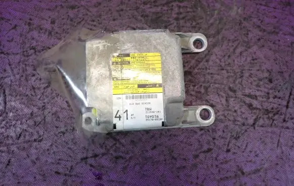 Toyota Yaris Airbag control unit/module 89170-0D180