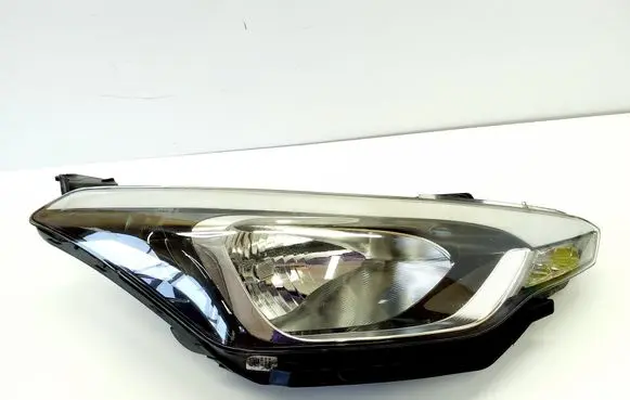 Hyundai i20 (GB IB) Headlight/headlamp 92102C8