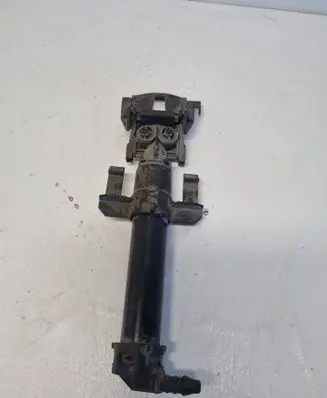 Volvo V70 Headlight washer spray nozzle 30655462