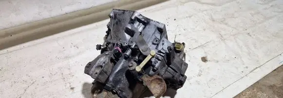 Peugeot 1007 Manual 5 speed gearbox 9659670180