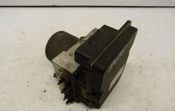 BMW 5 E60 E61 ABS Pump 6769700301