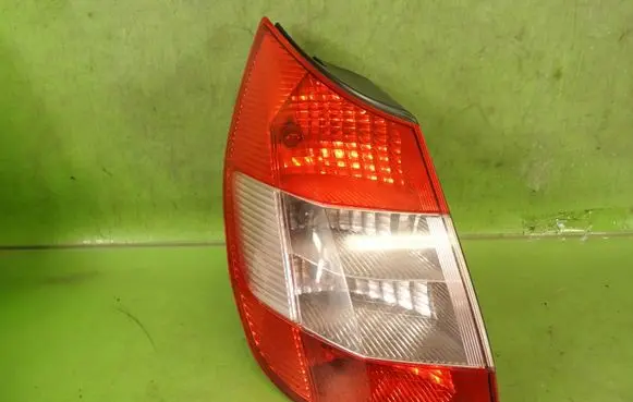 Renault Scenic II - Grand scenic II Rear/tail lights