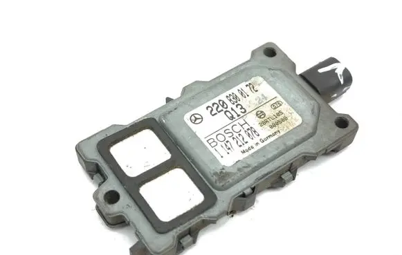 Mercedes-Benz S W220 Air quality sensor 2208300172 28RTL105 1147212078