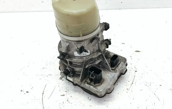 Volvo XC60 Power steering pump 31387595