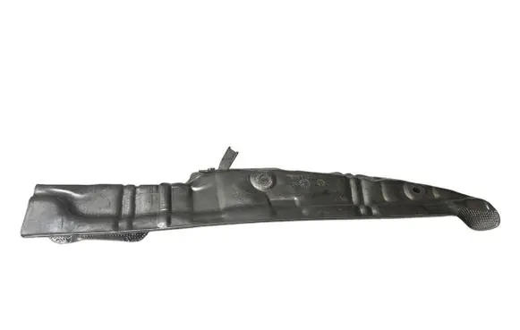 BMW 3 E90 E91 Heat shield in engine bay 8511809 025149