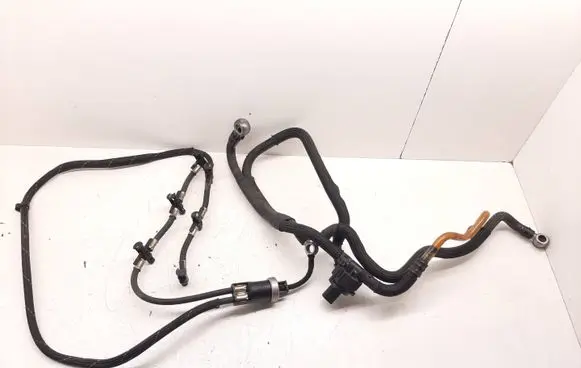 Audi A4 S4 B7 8E 8H Fuel return line/hose 059130300B
