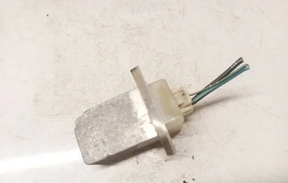 Nissan Primera Heater blower motor/fan resistor 