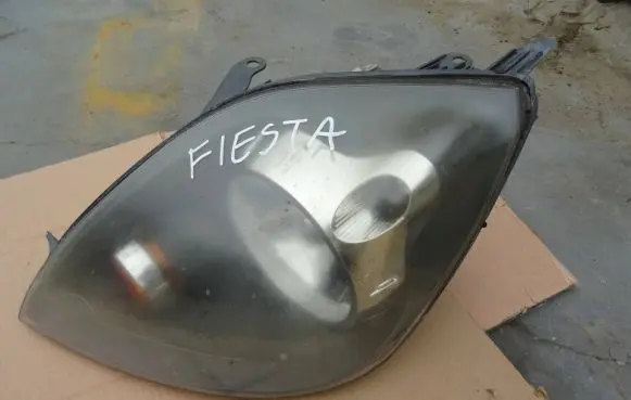 Ford Fiesta Headlight/headlamp 6S6113W030AD 0301224301 17500HCB