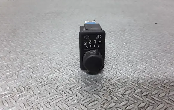 Headlight level height control switch
