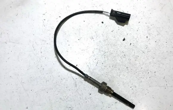 Volvo S80 Exhaust gas temperature sensor 30713739a