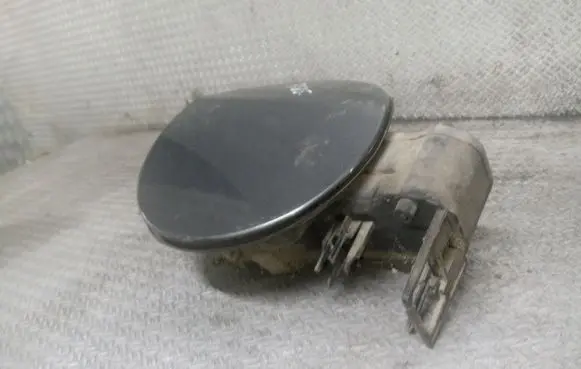 Opel Astra J Fuel tank cap 13281392