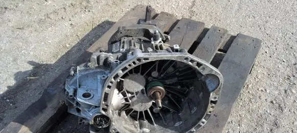 Renault Master III Manual 5 speed gearbox PF6M9T PA0014 8200935234