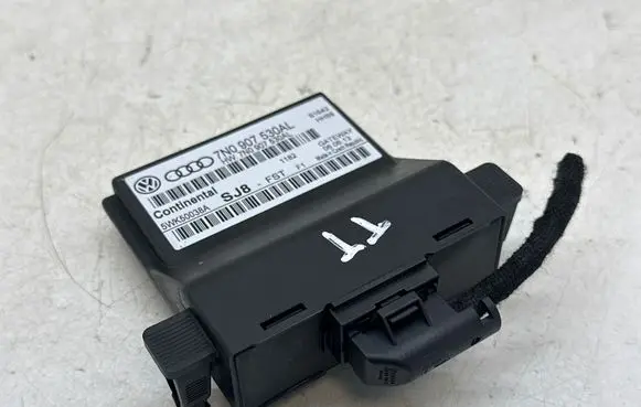 Audi TT TTS Mk2 Gateway control module 7N0907530AL