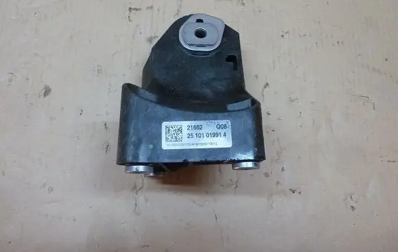 Mercedes-Benz V Class W447 Driver seat console base A6542236300T