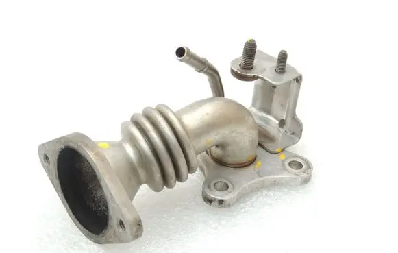 Mazda 6 EGR valve line/pipe/hose SH0220310