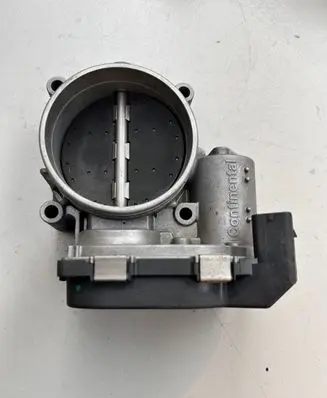 BMW 5 E60 E61 Throttle valve 7556118 1477509245 A2C53356722