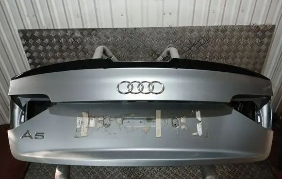 Audi A5 8T 8F Tailgate/trunk/boot lid