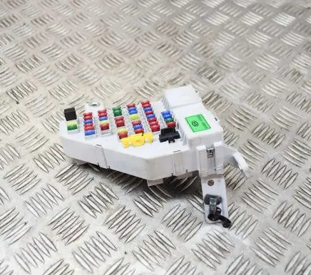 KIA Sportage Fuse module 919501F530