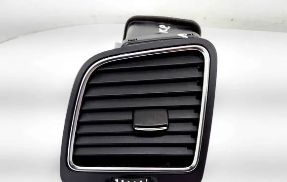 Volkswagen Sharan Dashboard air vent grill cover trim 7N0819703 7N0819703D