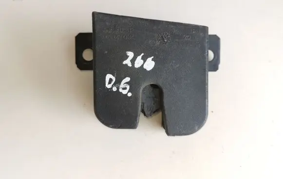Volkswagen Caddy Tailgate/trunk/boot lock/catch/latch 2K0827506