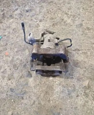 Citroen DS5 Rear brake caliper