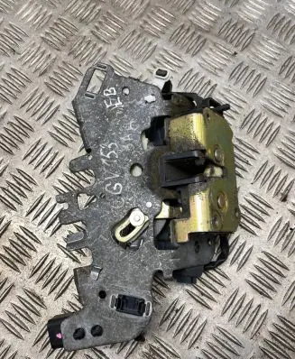 Chrysler Grand Voyager IV Rear door lock