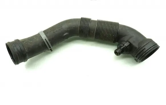 Skoda Octavia Mk2 (1Z) Air intake hose/pipe 1K0120684