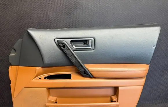 Infiniti FX Front door card panel trim 80922CG000