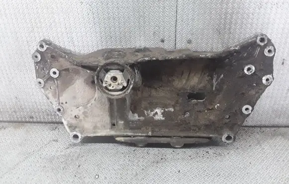 Volkswagen Touran I Front subframe 1K0199369F