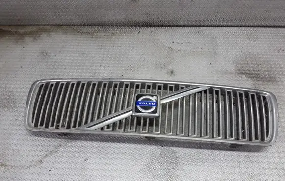 Volvo S80 Front bumper upper radiator grill 9178087
