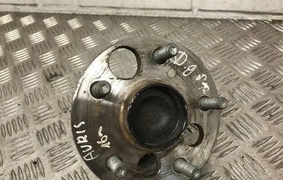 Toyota Auris E180 Rear wheel ball bearing 