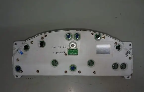 Volvo XC90 Speedometer (instrument cluster) 9499947