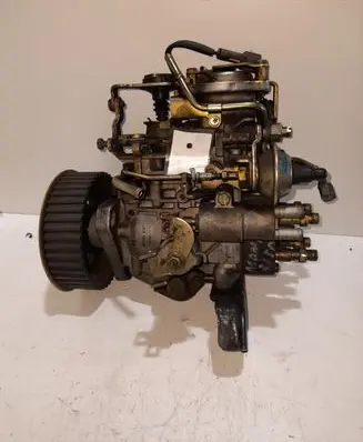 Opel Monterey Fuel injection high pressure pump 1047461111 8970868091
