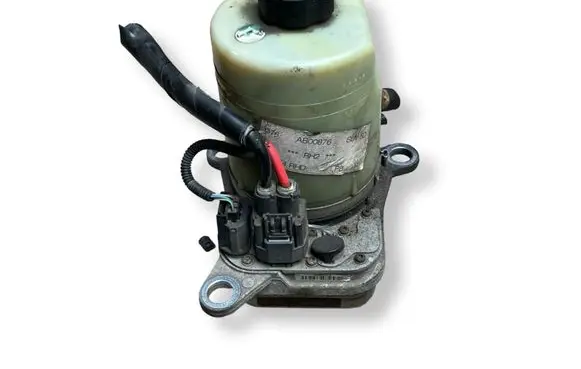 Ford Kuga I Power steering pump 4M513K514DB