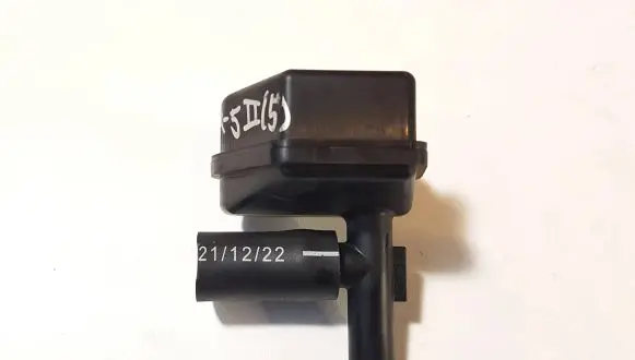 Mazda CX-5 II Valve vacuum K4150 NF14K2Z PY01