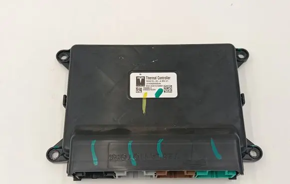Tesla Model S Air conditioning/heating control unit 103421500A LG15K00092534 76588511