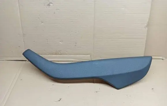 Audi A3 S3 8V Front door rubber seal 8V4867174B