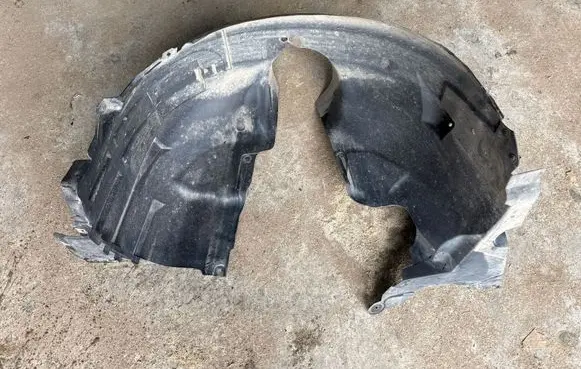 Mercedes-Benz A W176 Front wheel arch liner splash guards A2466900830